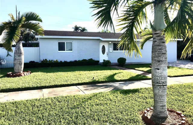 12230 SW 34th St - 12230 Southwest 34th Street, Tamiami, FL 33175