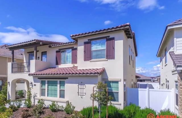 $500 OFF First Months rent!! Stunning 4BR/3.5BA Home – 2,300 SqFt | Gated Community w/ Pool, Gym & Clubhouse | Gardener Included! Gallery 3