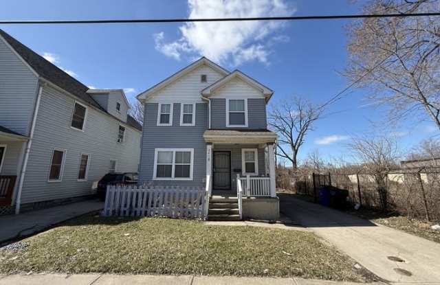 3418 East 76th Street photos photos