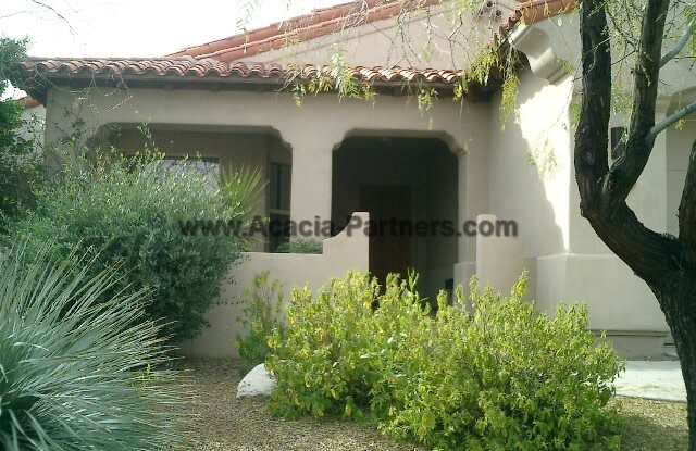 5347 North Ridge Spring Place Gallery 2