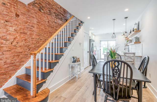 2331 MERCER Street photos photos