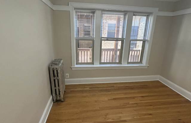 904 Seward St photos photos