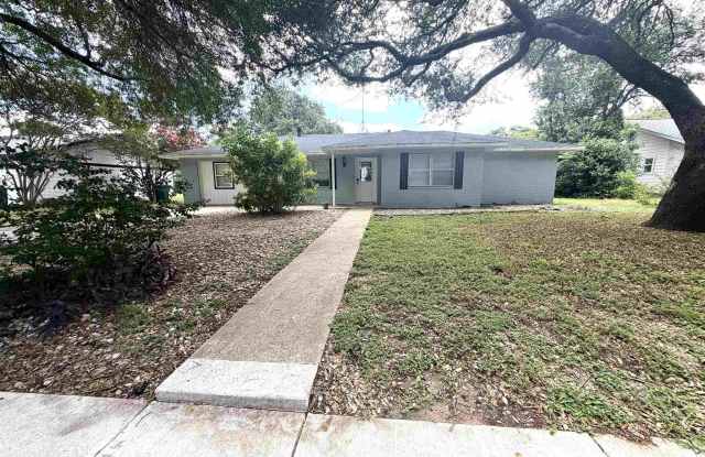 1519 Northwood Drive photos photos