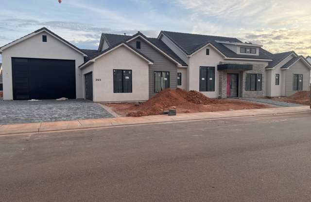 Awesome single story with 4 beds 4 baths and RV garage. photos photos