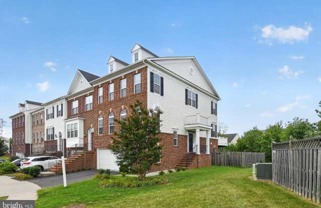 25099 PRAIRIE FIRE Square Gallery 2