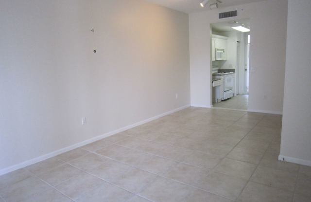Abacoa 4812 Cental Blvd #15 Gallery 1