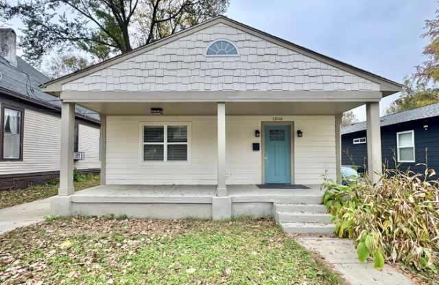 1046 Tanglewood Street photos photos