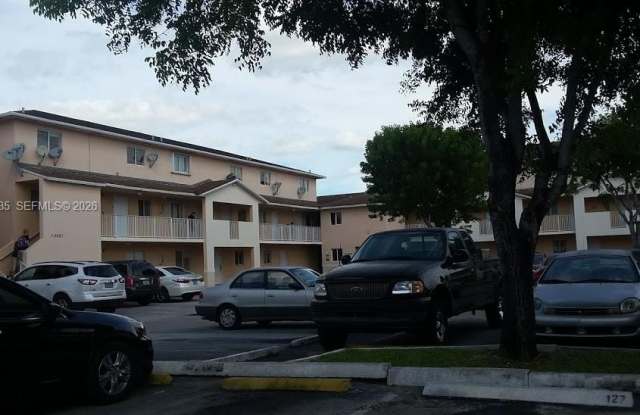 3021 W 76 St photos photos 3021 W 76 St photos photos