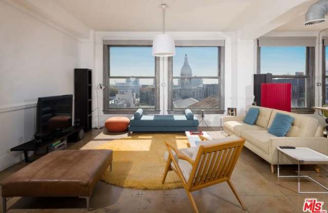 108 W 2ND St unit: 606 photos photos