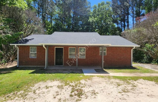 725 W Creek Cir - 725 West Creek Circle, Monroe, GA 30655 725 W Creek Cir - 725 West Creek Circle, Monroe, GA 30655