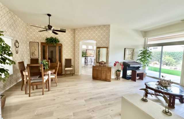 38517 Fallbrook Avenue Gallery 3