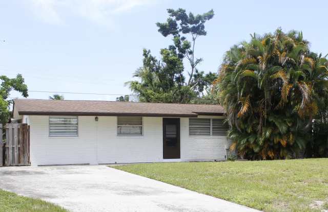 5893 Williamson Road photos photos