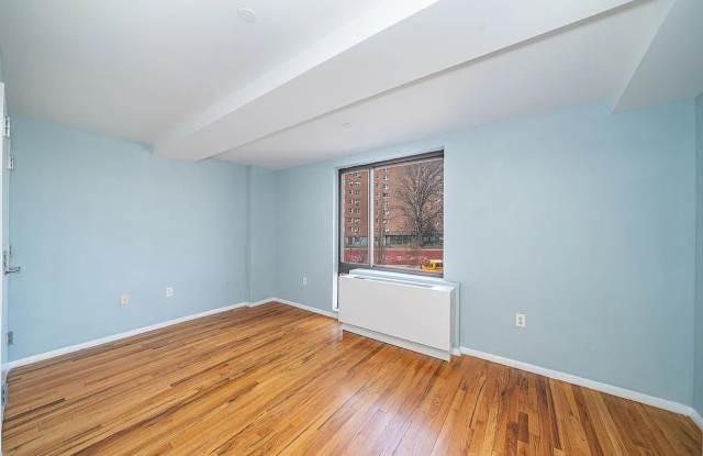 150 Featherbed Ln Apt 7H Gallery 4