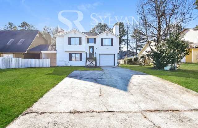 8307 Mountain Pass - 8307 Mountain Pass, Riverdale, GA 30274