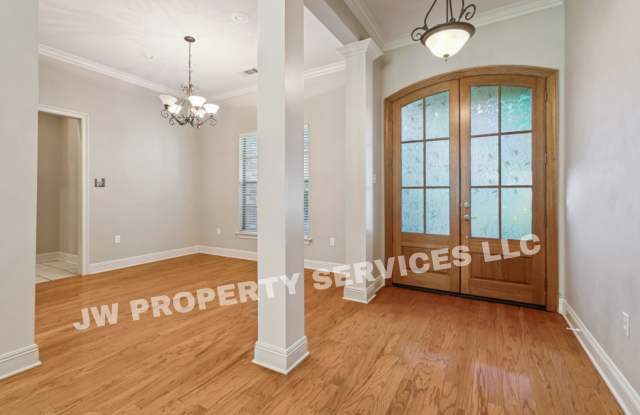 Spacious 4-Bedroom Pet-Friendly Home  in Covington Gallery 3