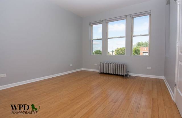 1649 West 78th St. Gallery 4