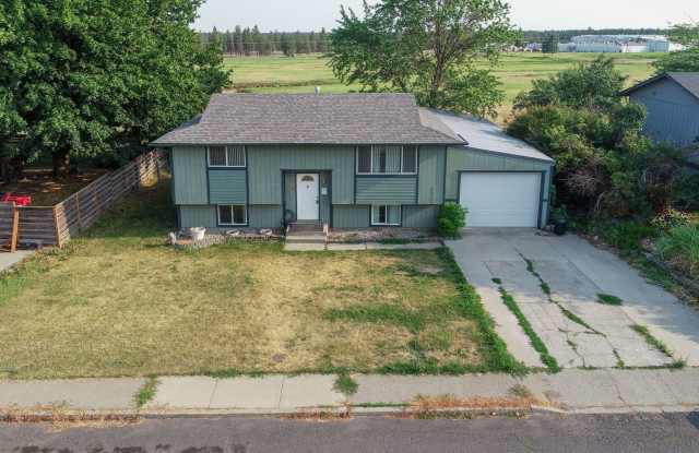***Coming soon July 15th***3 bedroom 2 bath next to EWU!! photos photos
