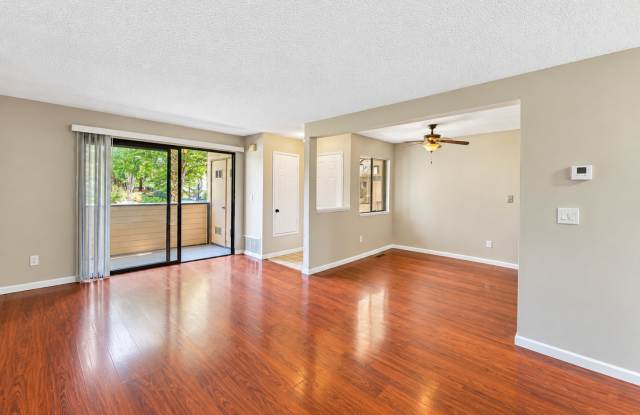 Dazzling 2-bedroom Condo for Rent - Warm Springs! Gallery 3
