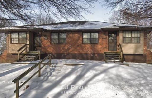 1405 SW Speas - 1405 SW Speas Dr, Blue Springs, MO 64014
