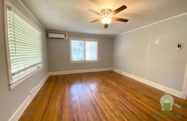 108 Central Avenue - A Gallery 4
