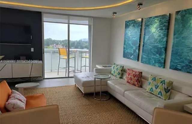 5880 Collins Ave photos photos 5880 Collins Ave photos photos