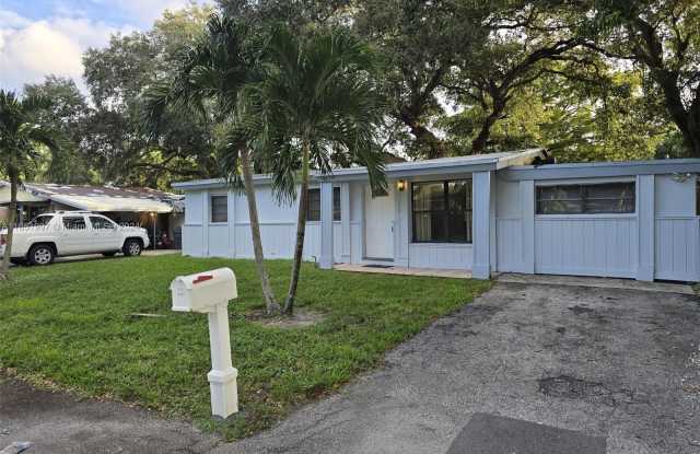 5736 Freedom St - 5736 Freedom Street, Hollywood, FL 33021