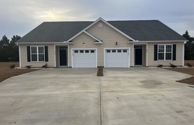 2018 Briarwood Drive - 2018 Briarwood Drive, Kinston, NC 28501