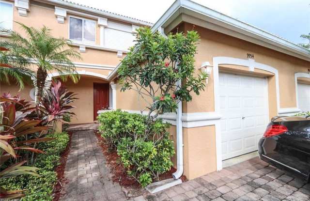 9954 Chiana CIR Gallery 2