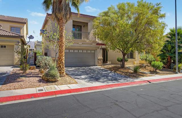 Gated 3 bedroom home with Den, Loft and huge back yard! photos photos