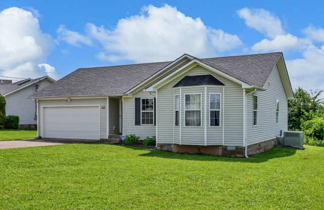 3 Bedroom Home in Oak Grove, KY! Gallery 1