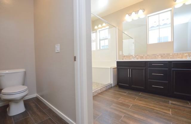 1817 South Follett Way Gallery 4