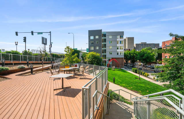 One Greenway Gallery 3