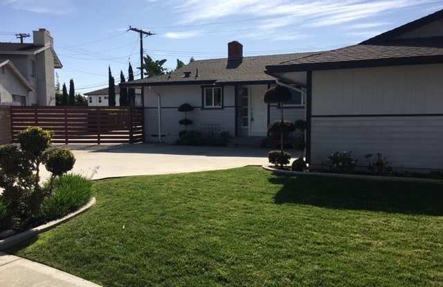 19352 Bethel Circle Gallery 2