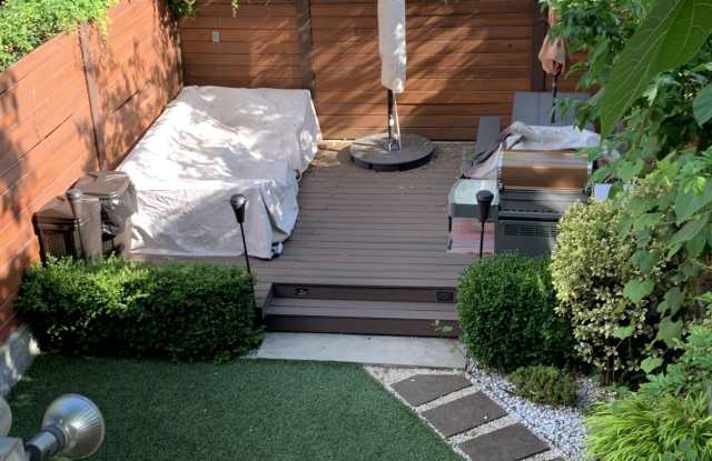 556 Putnam Avenue - 556 Putnam Avenue, Brooklyn, NY 11221