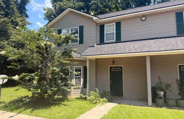 410 South College Street #1 (Pineridge #1) photos photos