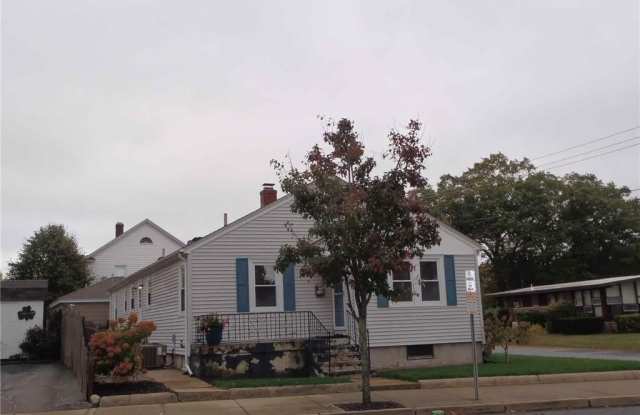 315 Smithfield Avenue photos photos