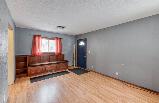 1319 2nd Avenue South Gallery 3