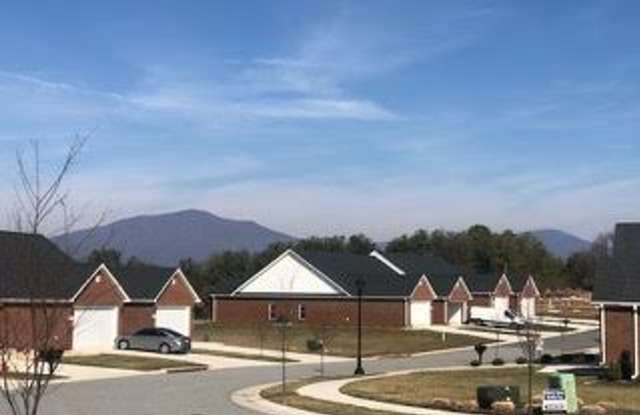 175 Villa Oak Circle photos photos