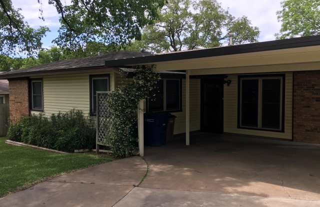 406 Bramble Drive Gallery 3