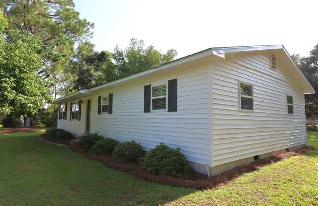 1125 MJ Taylor Road photos photos