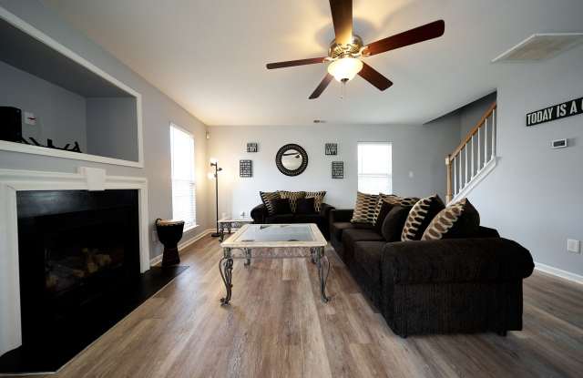 Anna Rose photos photos