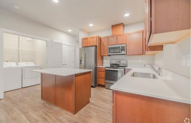 *** SIX WEEKS FREE RENT!!! *** This unit only with 12 month lease photos photos *** SIX WEEKS FREE RENT!!! *** This unit only with 12 month lease photos photos