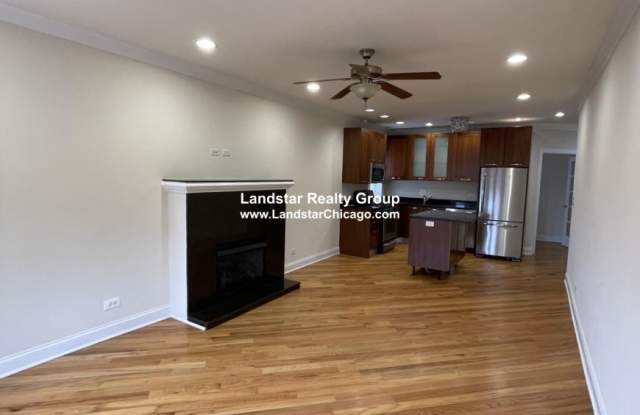 6949 North Oakley photos photos