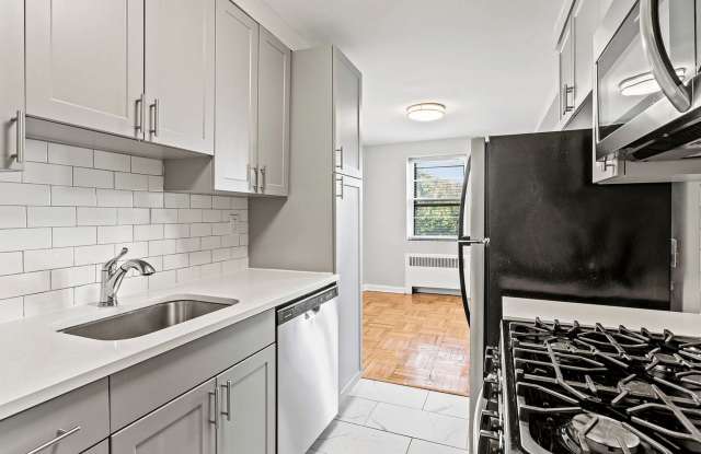 Pelham Park photos photos