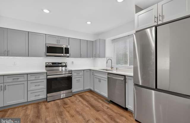 2952 JERMANTOWN Road Gallery 4