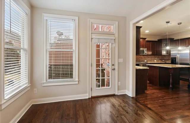 4505 Kendall Way Gallery 2