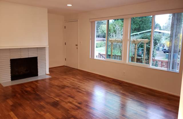 6225 Park Way Gallery 3