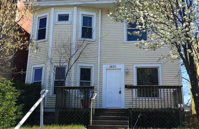 1410 Indianola Avenue photos photos