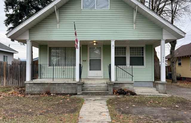 Spacious and Well-Equipped 3 Bed Spokane Home!! photos photos Spacious and Well-Equipped 3 Bed Spokane Home!! photos photos