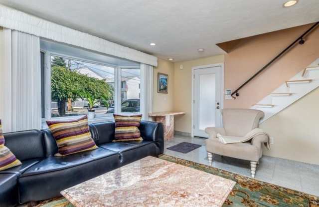 19 Swan Ave. - 19 Swan Avenue, Boston, MA 02128